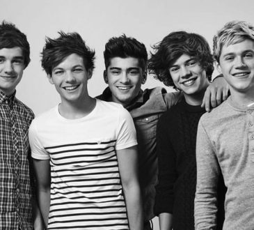 One Direction: Niall Horan, Louis Tomlinson, Harry Styles, Niall Horan and Zayn Malik