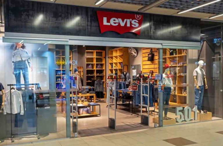 Michelle Gass Succeeds Chip Bergh in the role of CEO at Levi Strauss ...