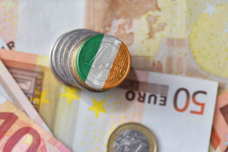 Ireland-flag-economy.jpg
